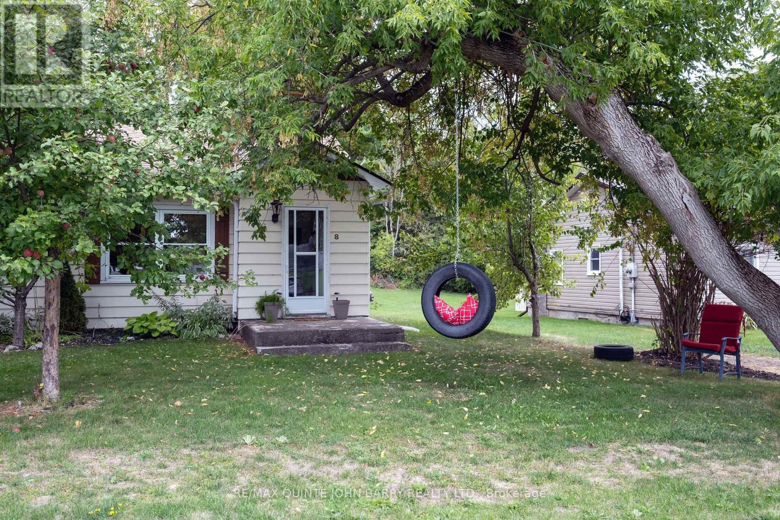 8 NORTH MALONEY STREET