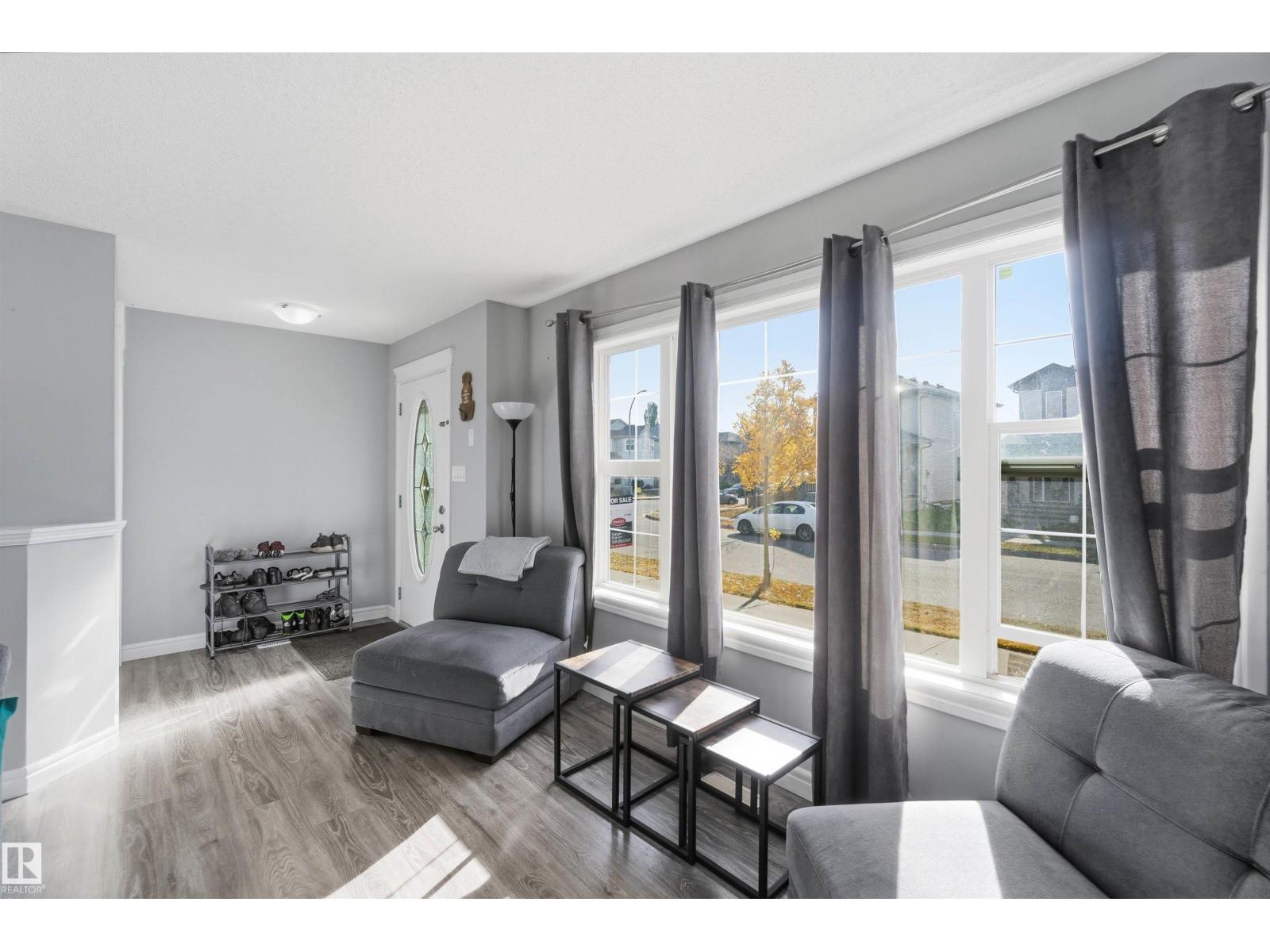 3908 161 AV NW NW