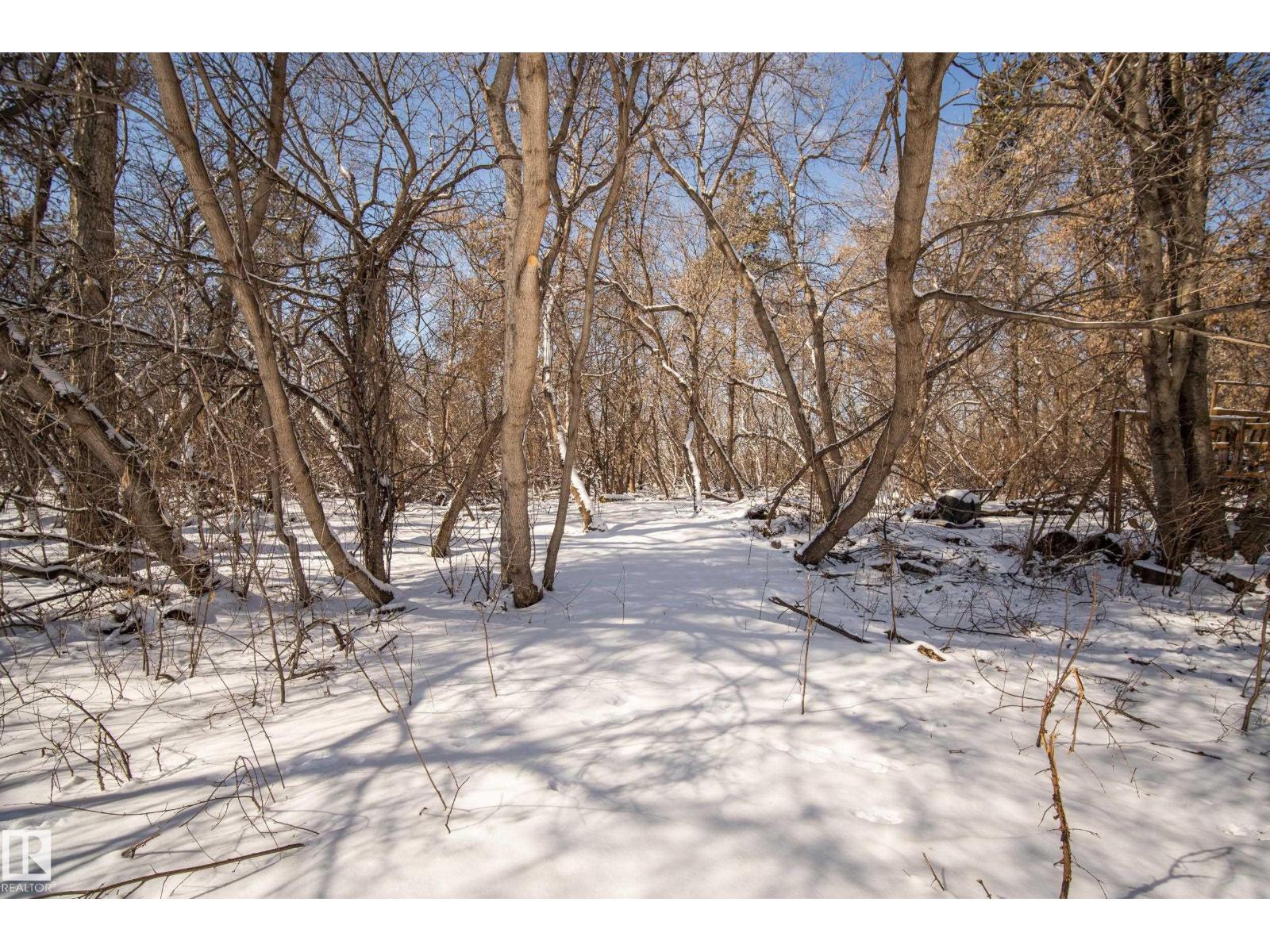 9209 96 Street NW NW