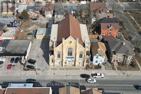 360 COLBORNE STREET Brantford ON N3S3N3