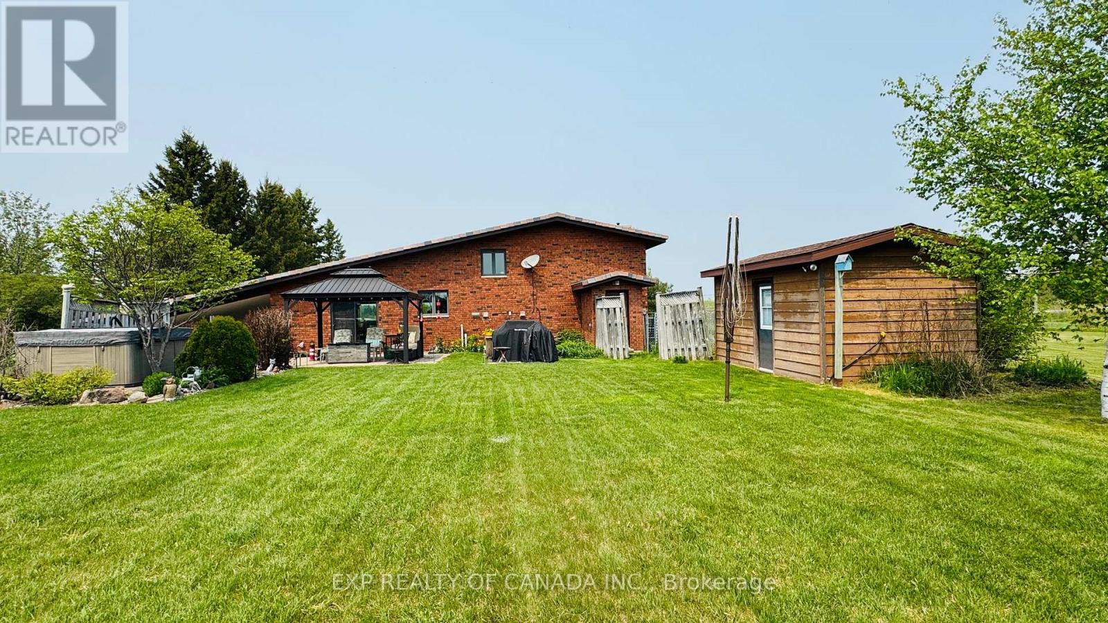 1272 CON 2 & 3 GLACKMEYER ROAD