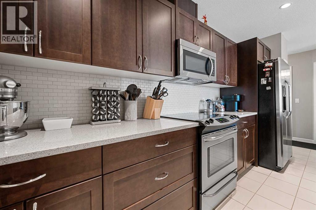 1708, 211 13 Avenue SE