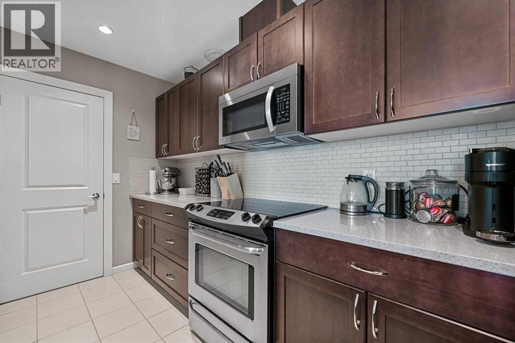 1708, 211 13 Avenue SE