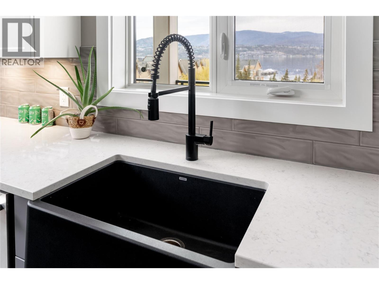 529 Truswell Road Unit# 501