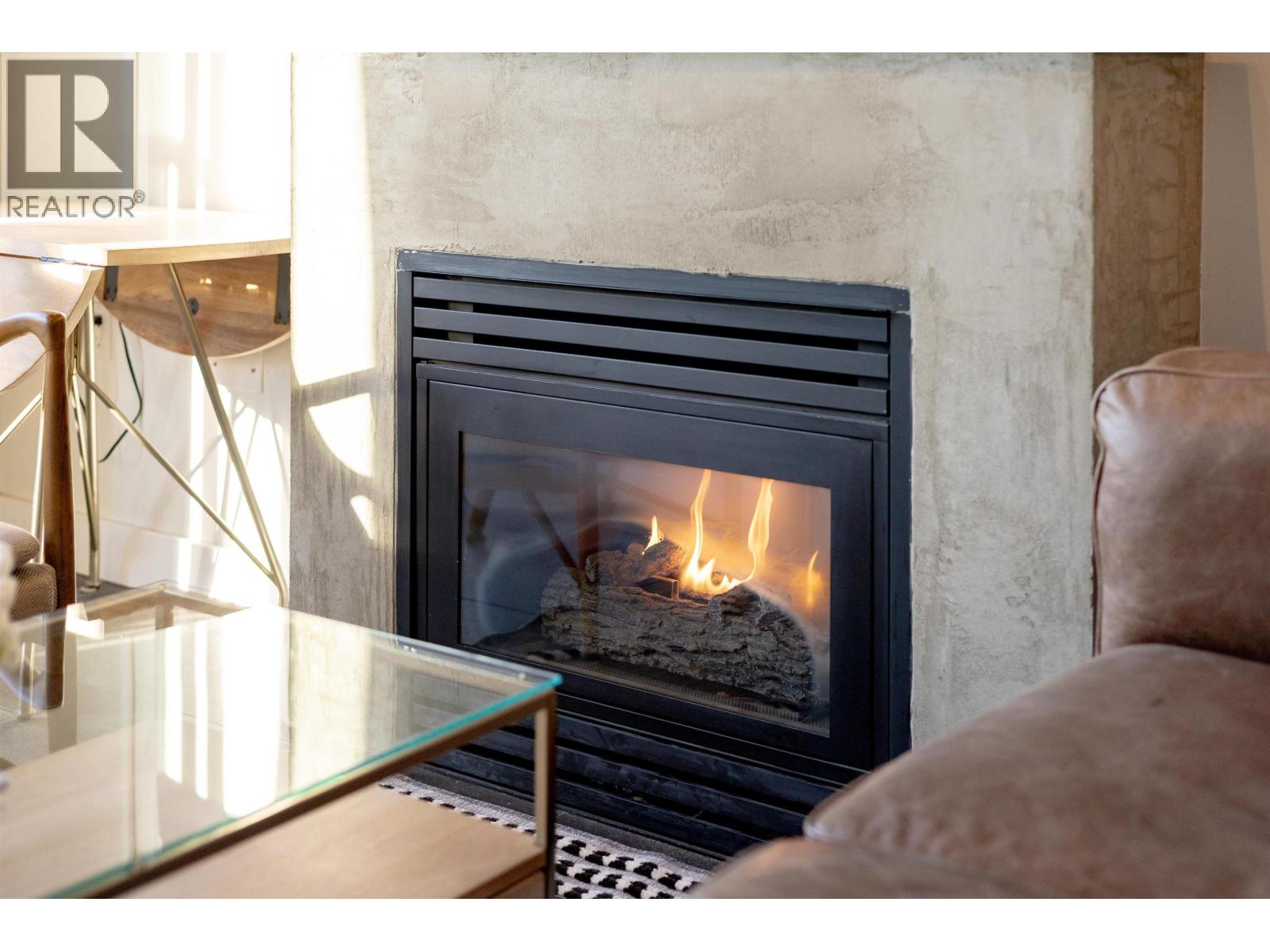 805 22 E CORDOVA STREET