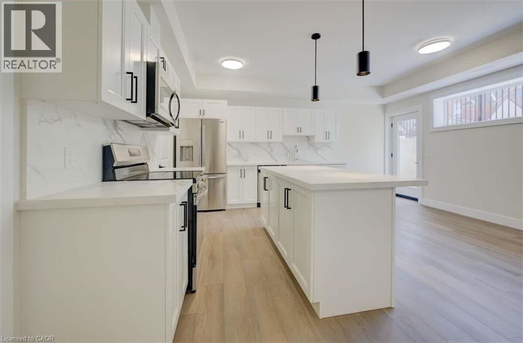 17 PETER Street Unit# 1