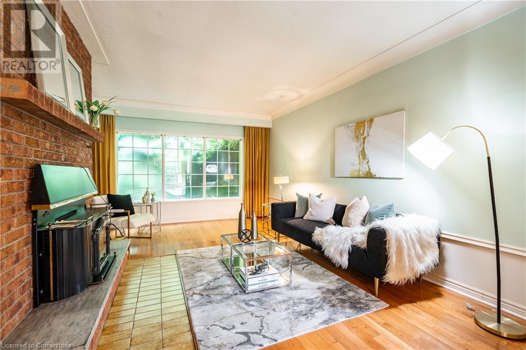 2083 HOLLOW Road