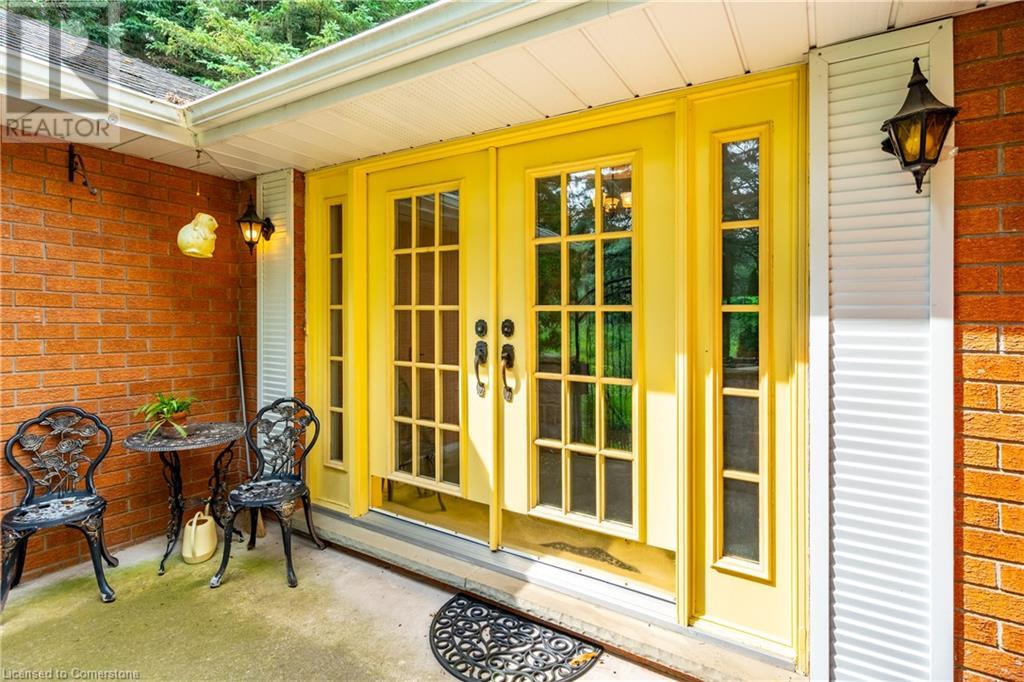 2083 HOLLOW Road