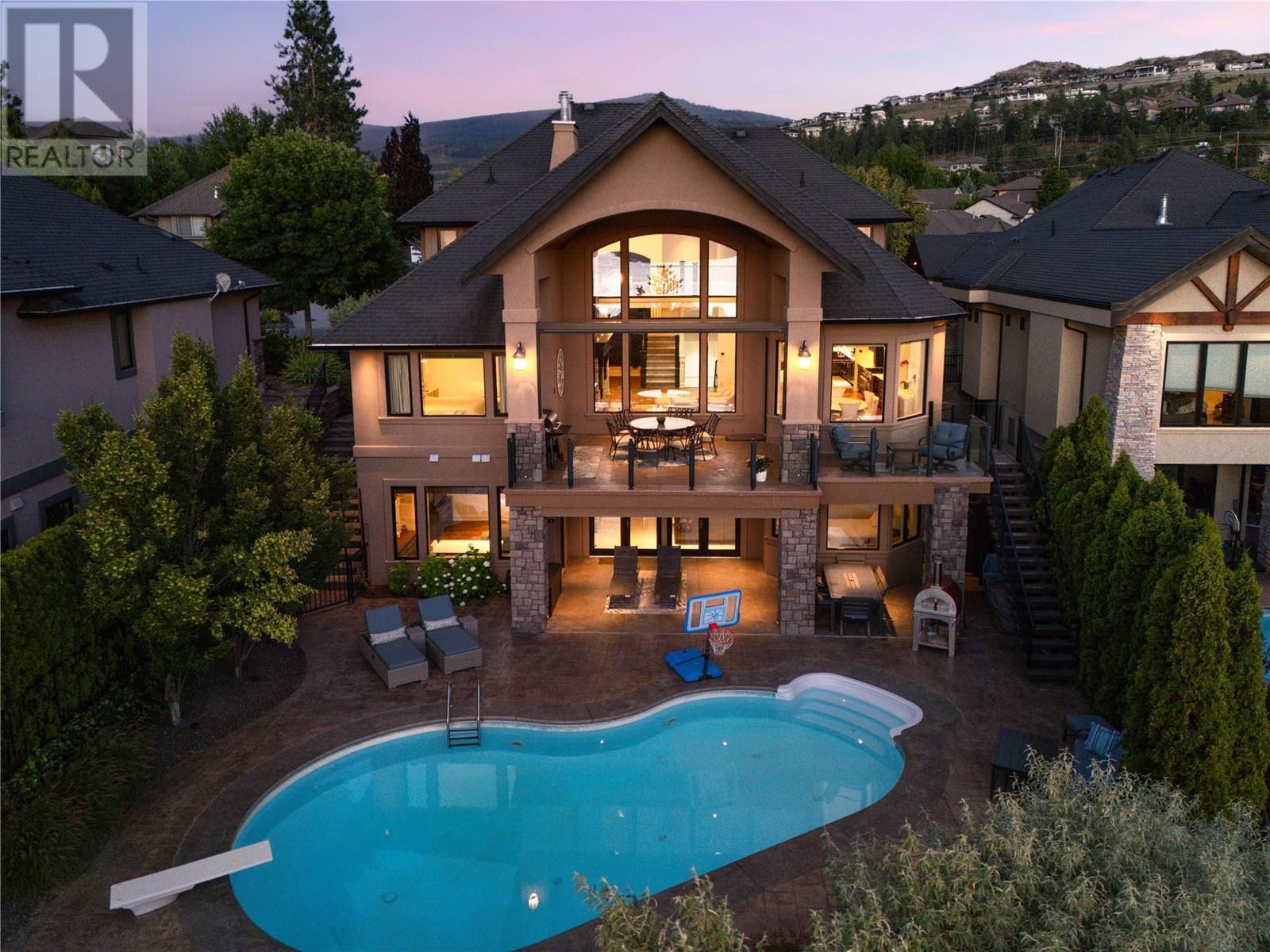 722 Marin Crescent