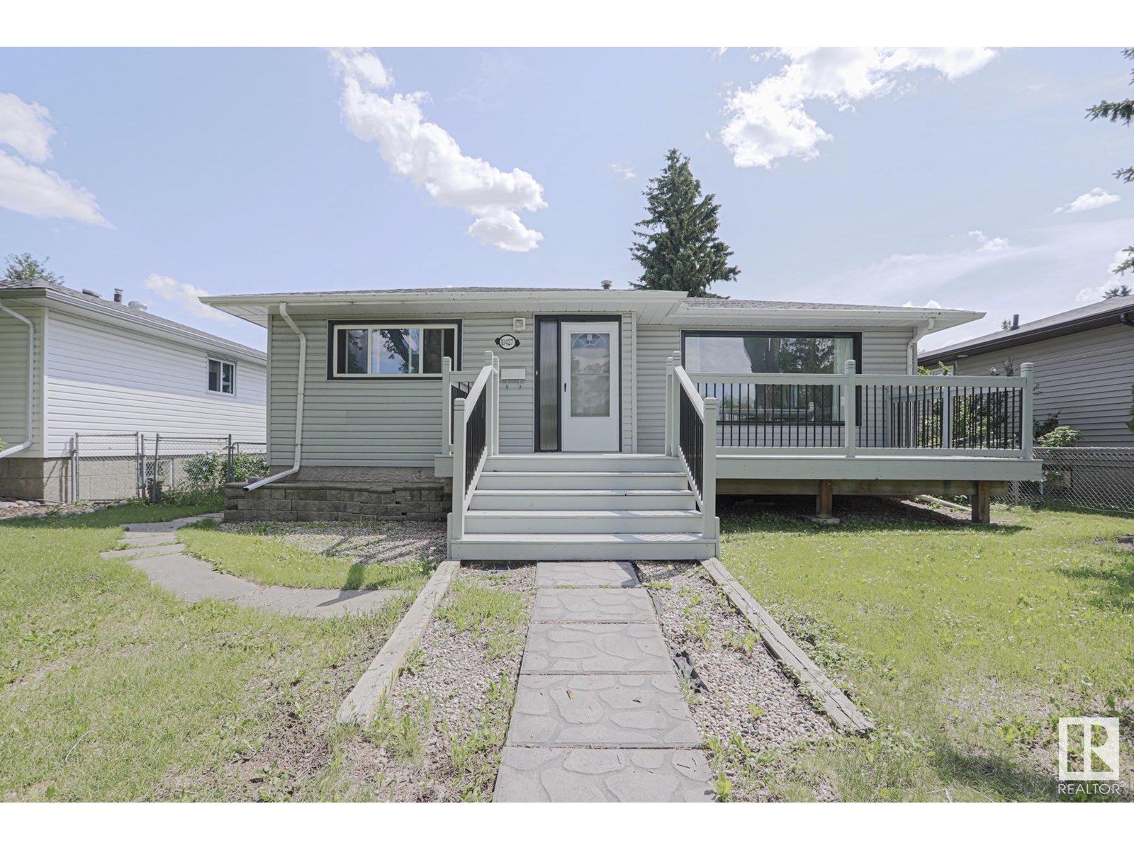 10427 68 AV NW NW