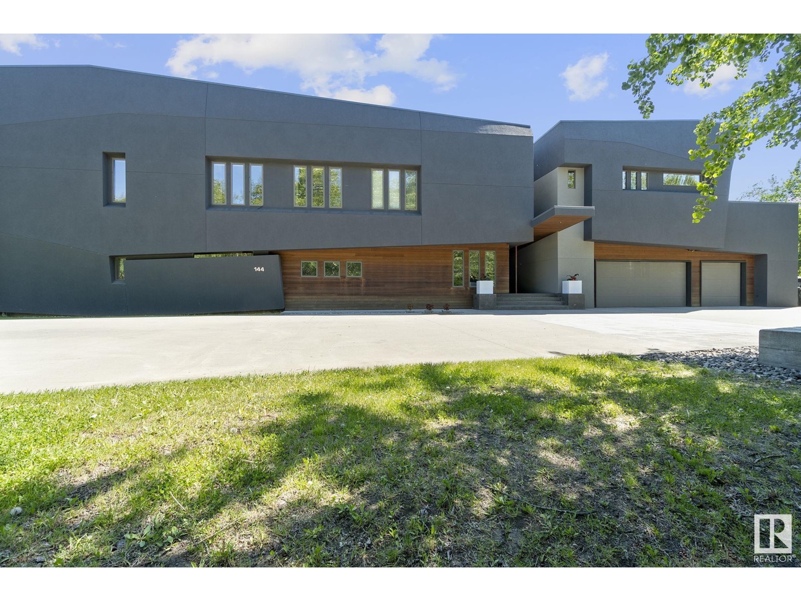 #144 52147 RGE ROAD 231