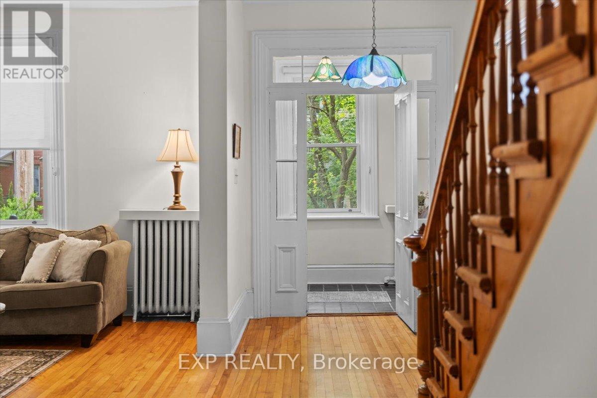 107 STANLEY AVENUE