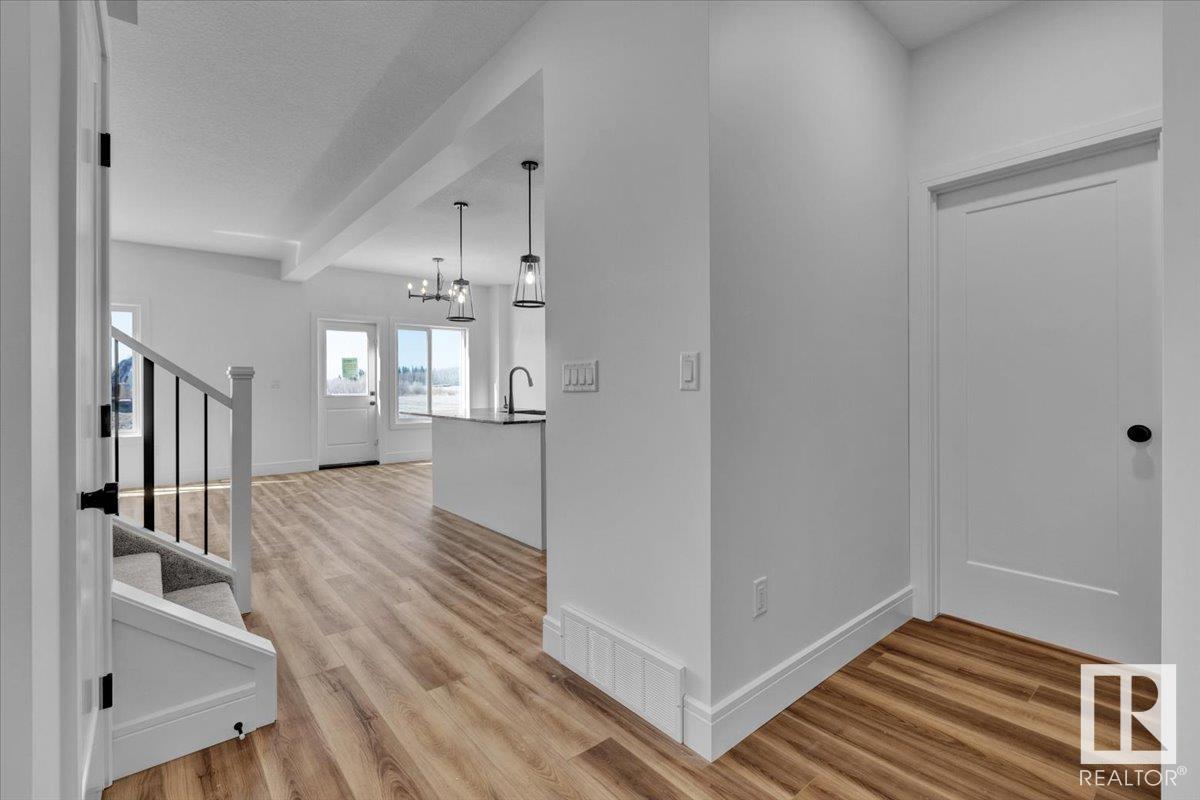 22 SERENO LN
