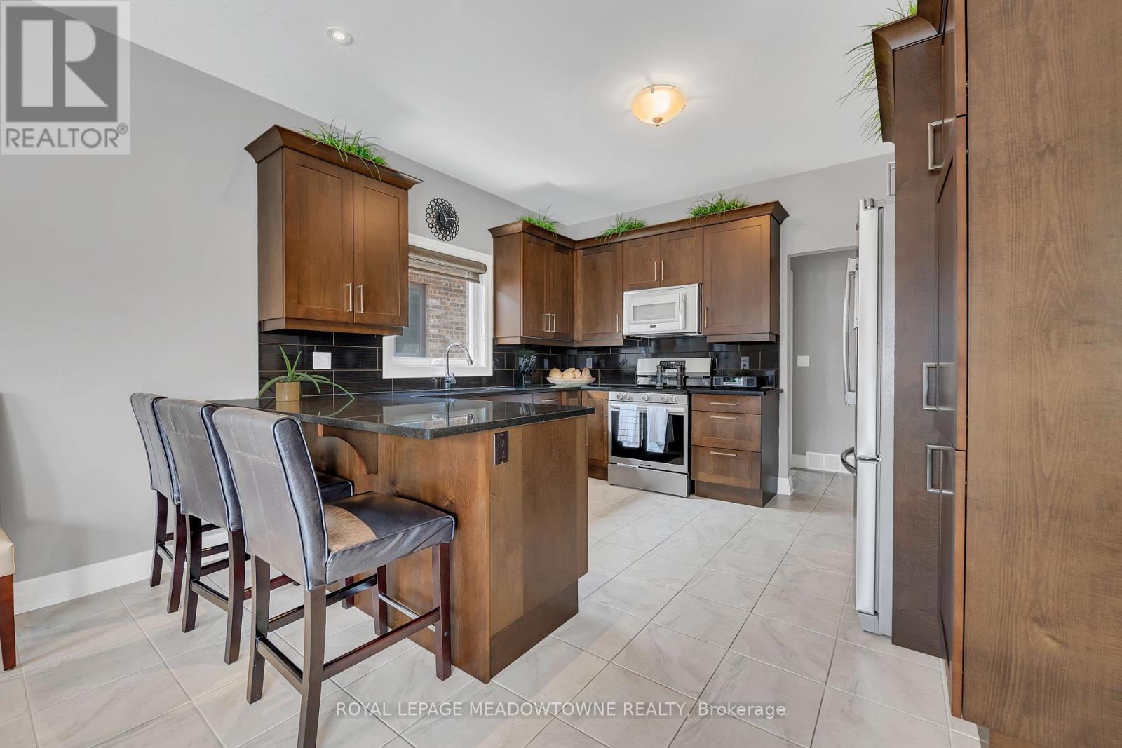308 CREEKSIDE DRIVE