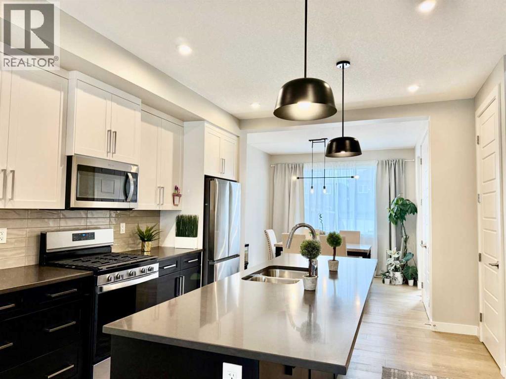 399 Sora Boulevard SE