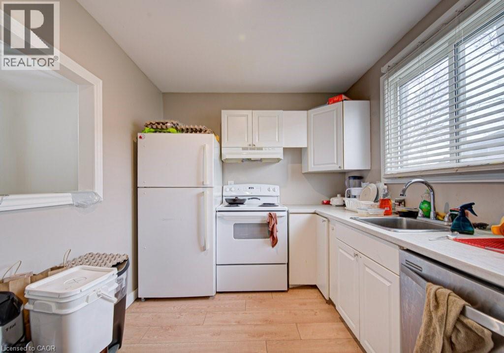 379 DARLING Street Unit# 17