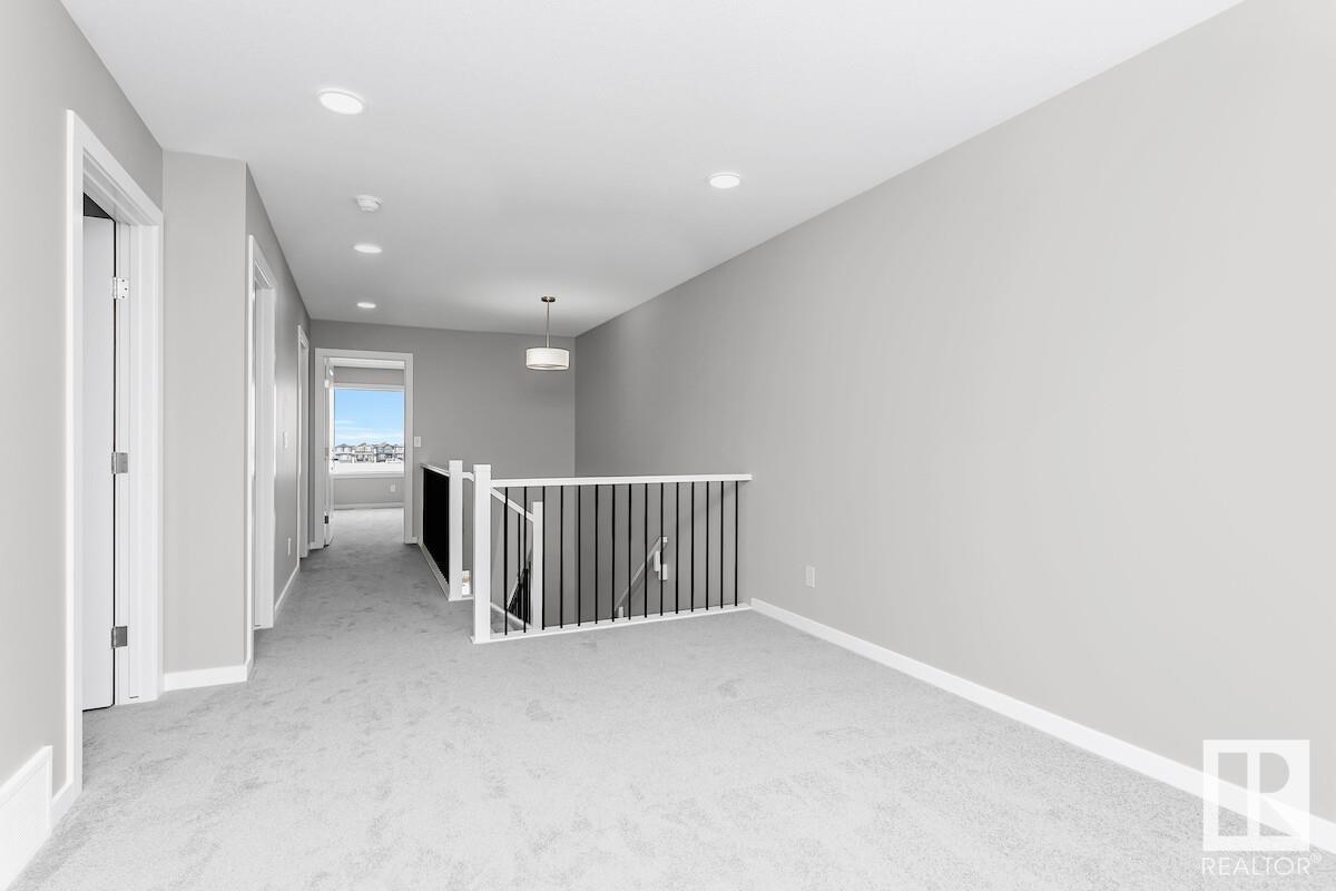 2607 5 AV SW
