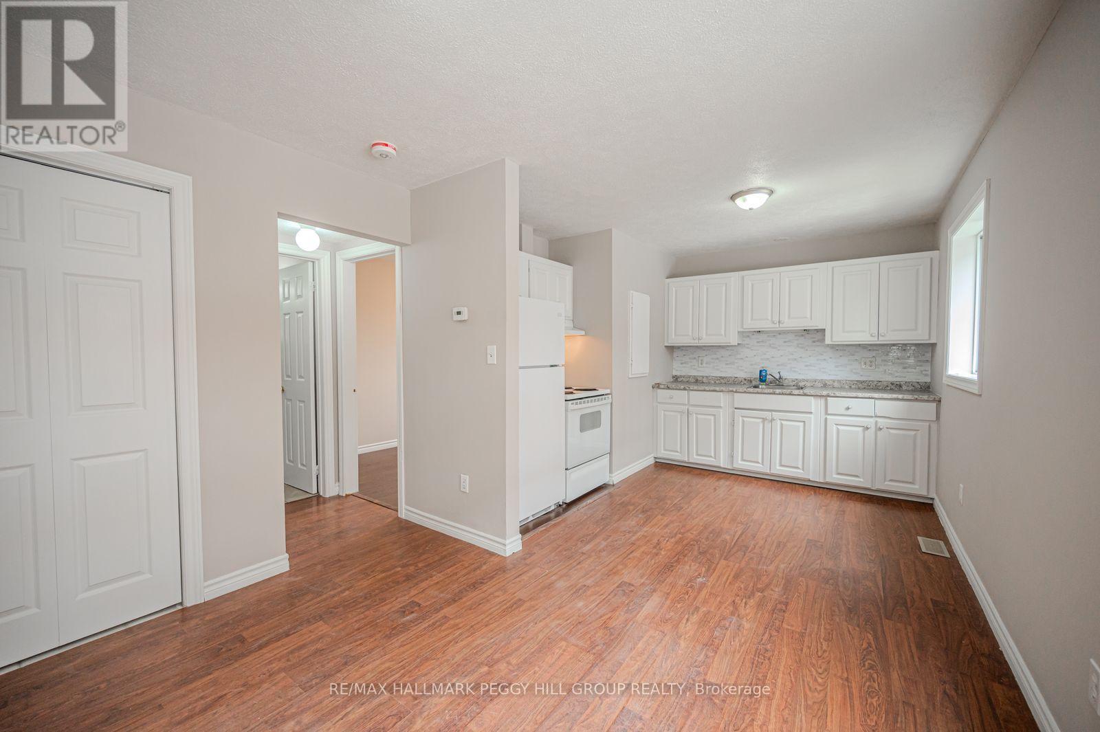 MAIN - 88 WYANDOTTE STREET