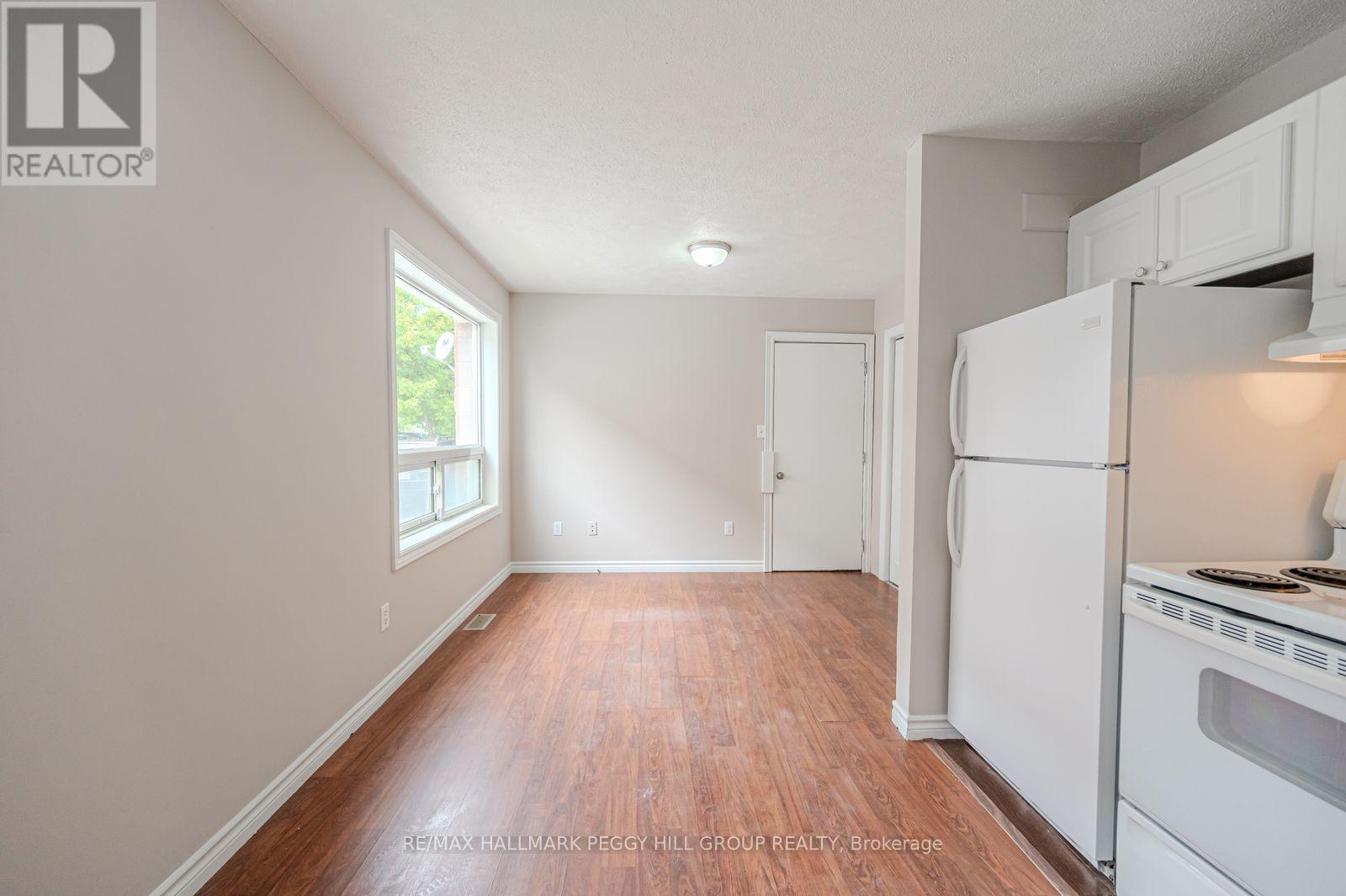 MAIN - 88 WYANDOTTE STREET
