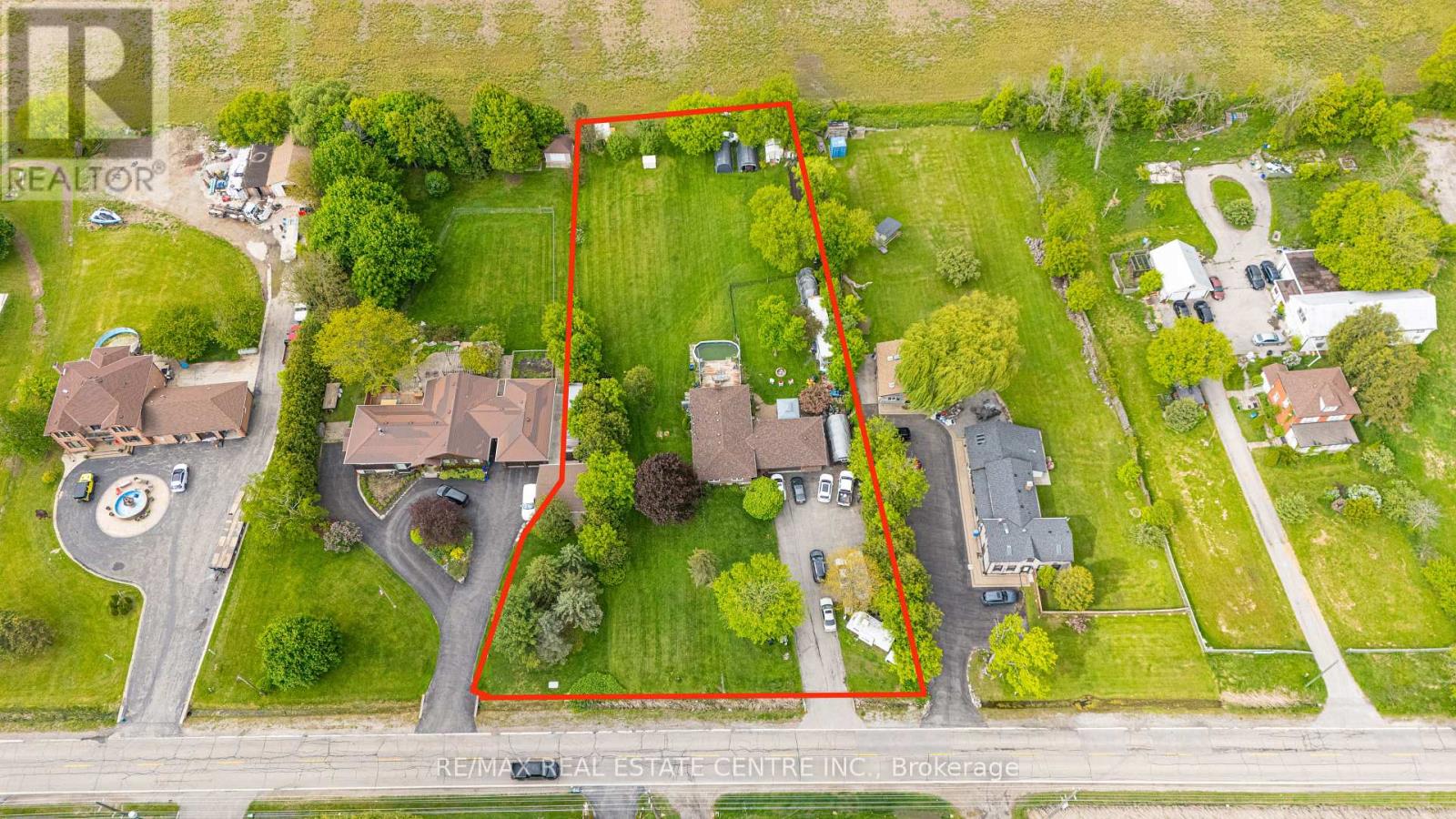 8136 HORNBY ROAD