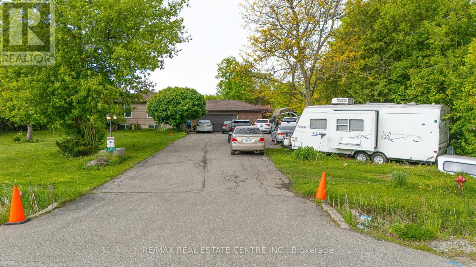 8136 HORNBY ROAD
