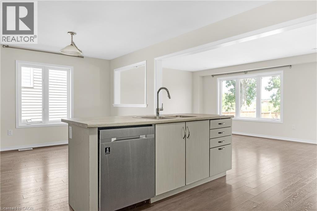 8561 DOGWOOD Crescent