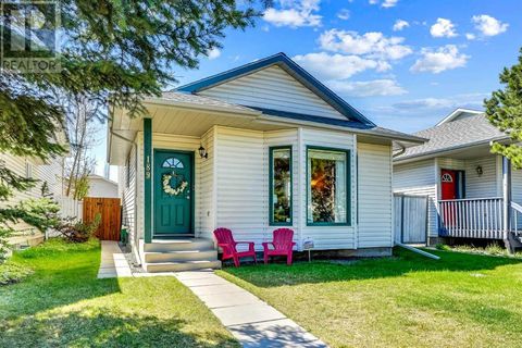 189 Coventry Place NE Calgary AB T3K4A6