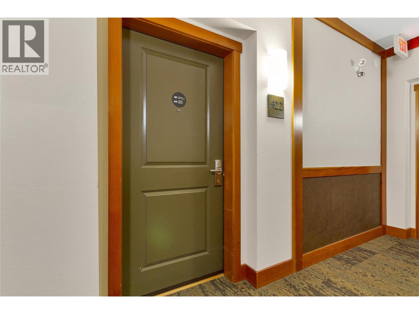 105 Village Centre Court Unit# 422