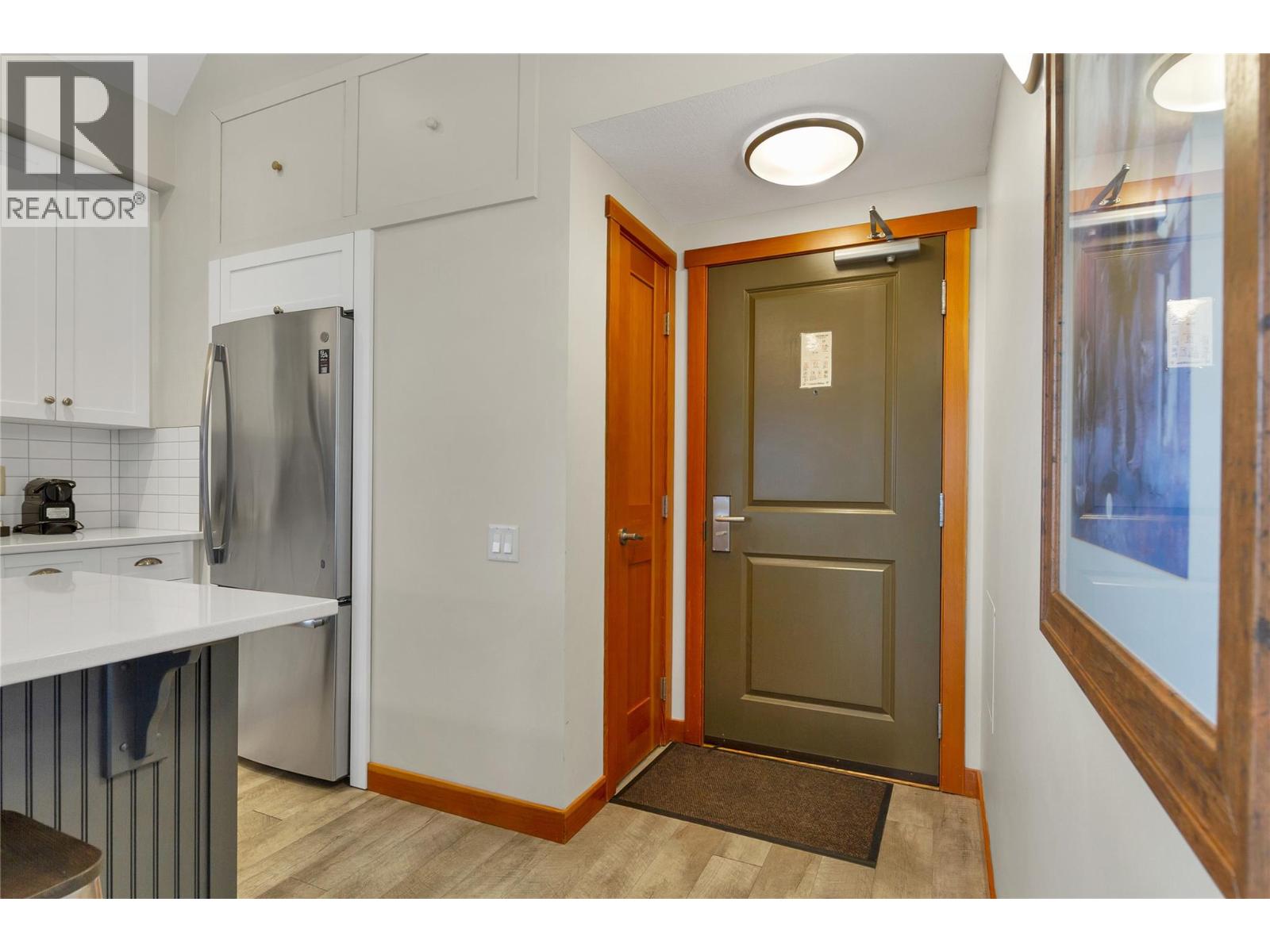 105 Village Centre Court Unit# 422