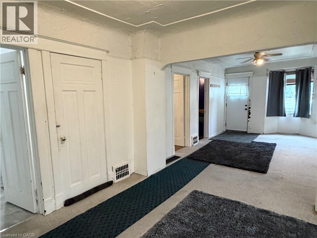 256 FAIRFIELD Avenue