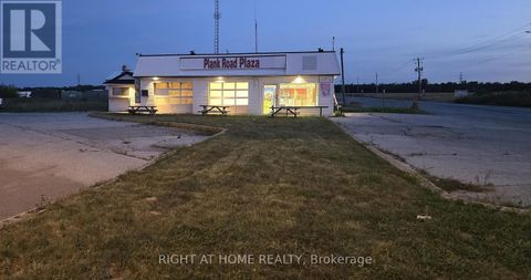 1501 PLANK ROAD Sarnia ON N7T7H5