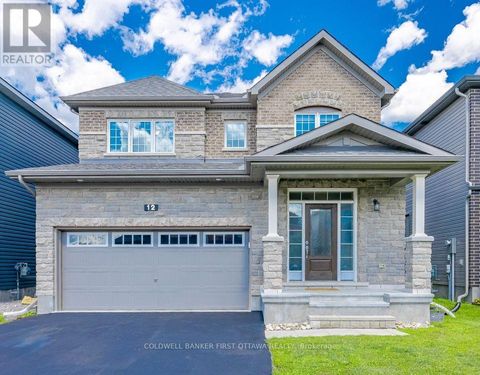 12 HAWKS LANDING CRESCENT Ottawa ON K2S1W1