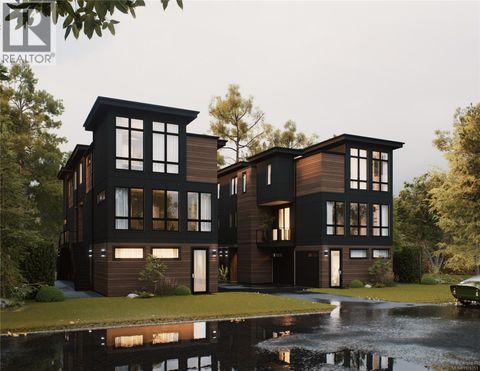 4 2215 Greenlands Rd Saanich BC V8N1T6