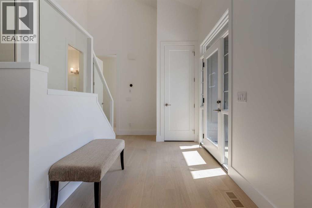 90 Treeline Gardens SW