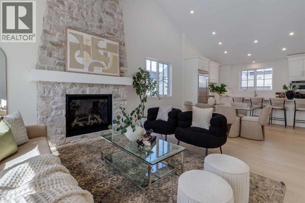 90 Treeline Gardens SW