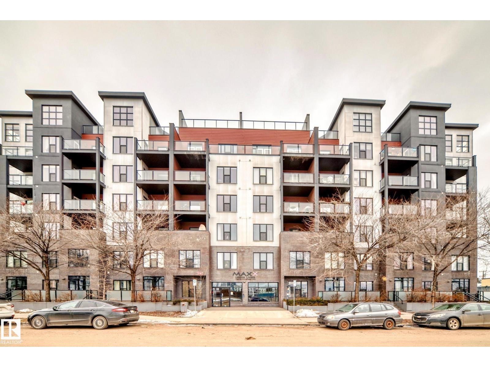 #504 10518 113 ST NW