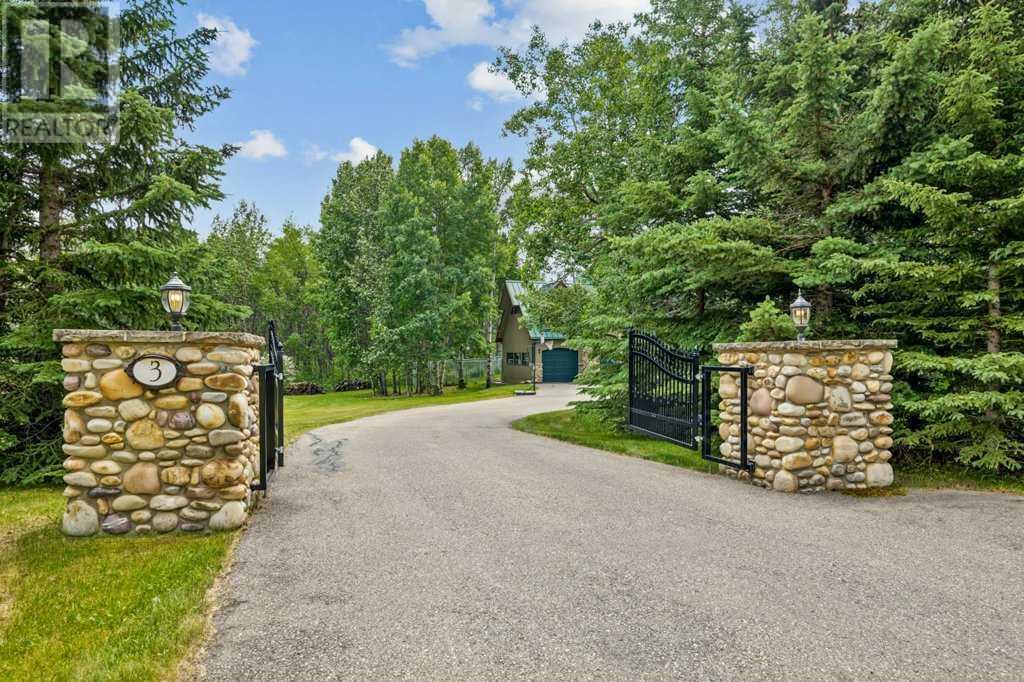 3 Woodlands Estates