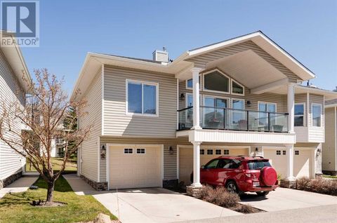 119 Rocky Vista Terrace NW Calgary AB T3G5G6
