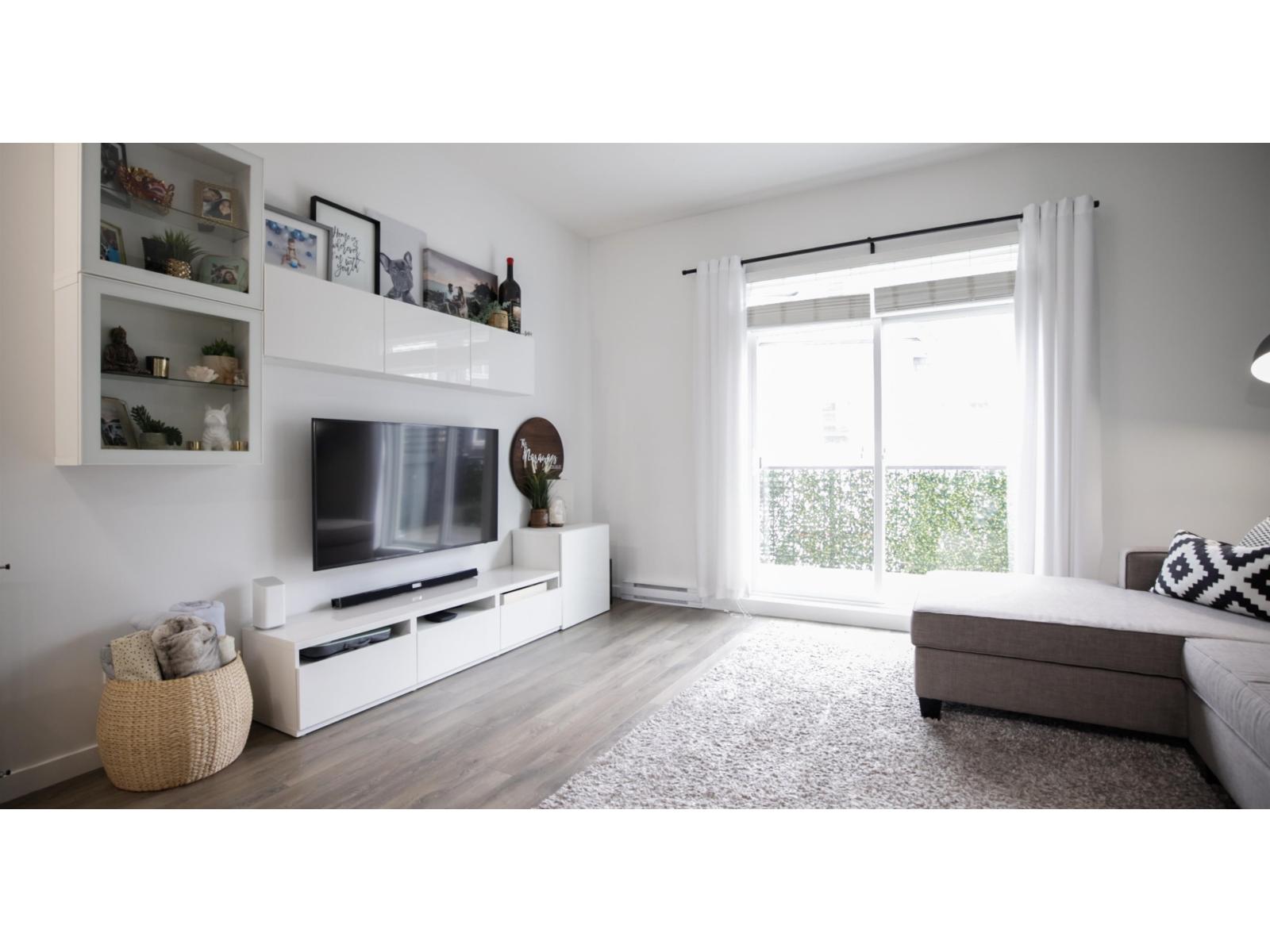 78 15340 GUILDFORD DRIVE