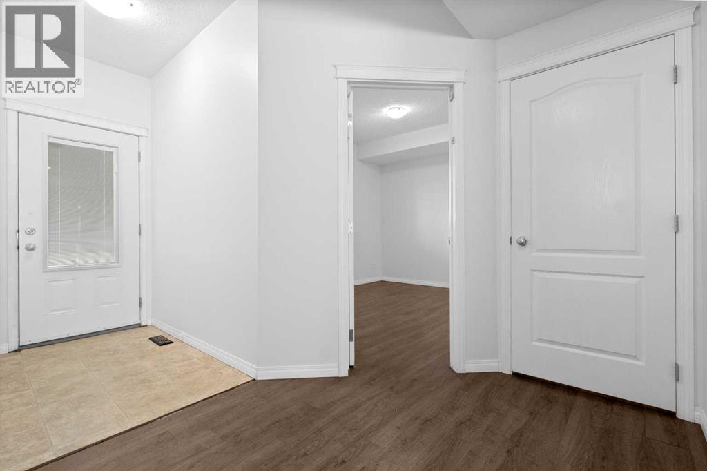 212 Sunrise Terrace NE