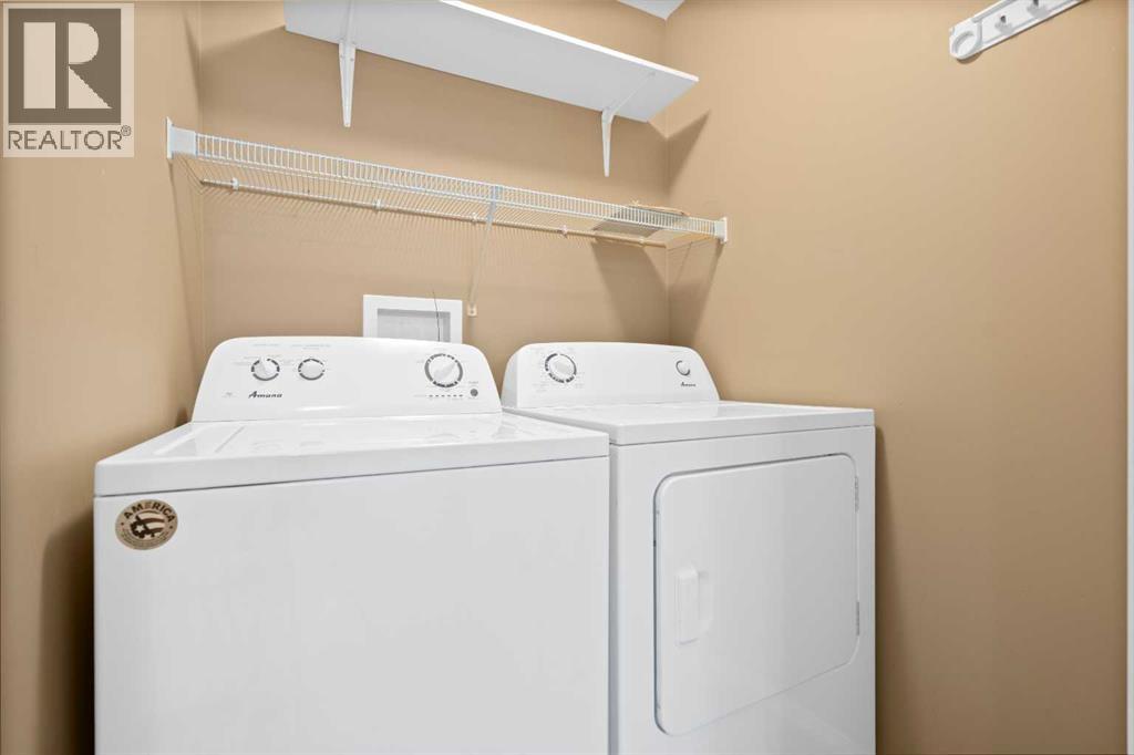 212 Sunrise Terrace NE