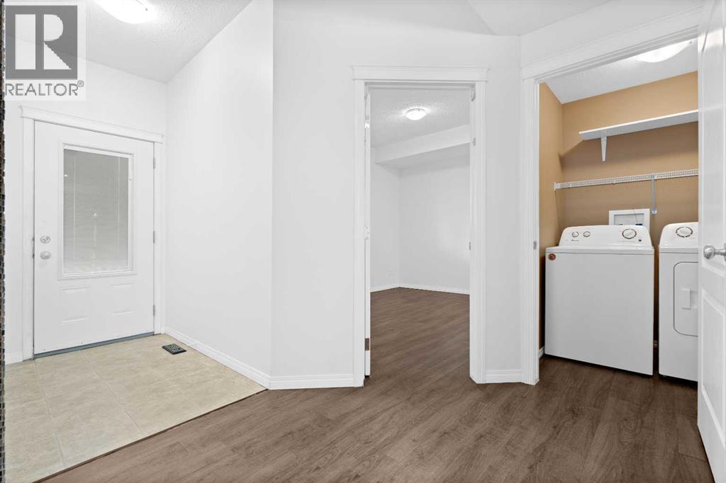 212 Sunrise Terrace NE