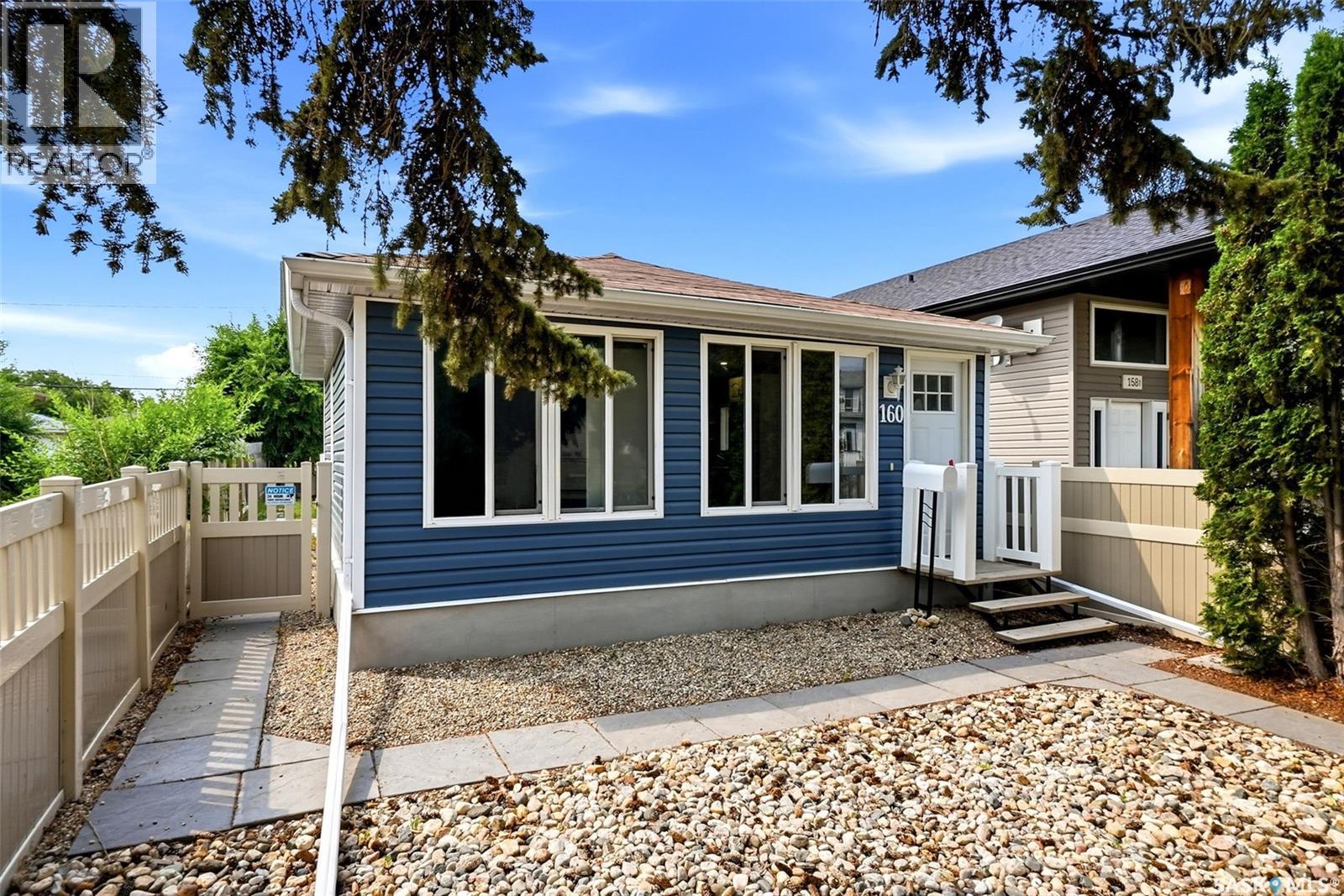 160 Osler STREET