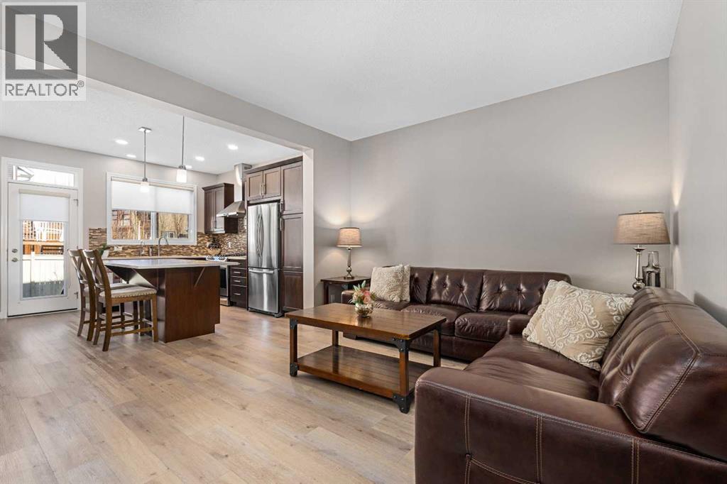 58 Kingfisher Crescent SE