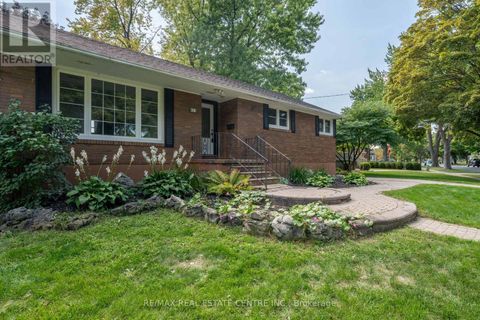 601 HOLLYWOOD PLACE Sarnia ON N7V2J1