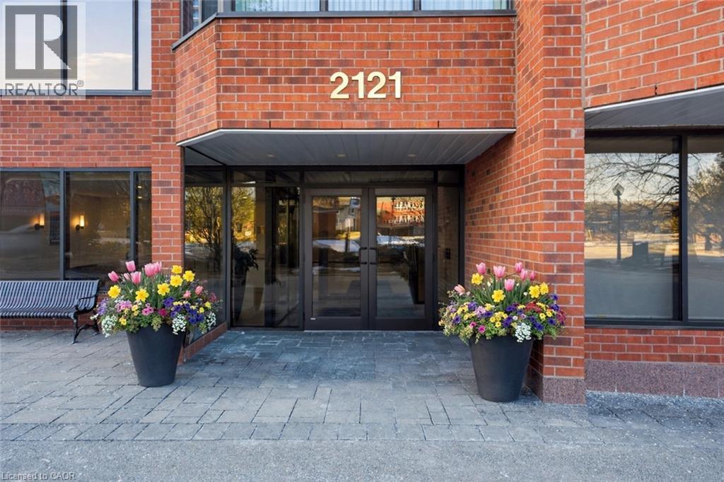 2121 LAKESHORE Road Unit# 603