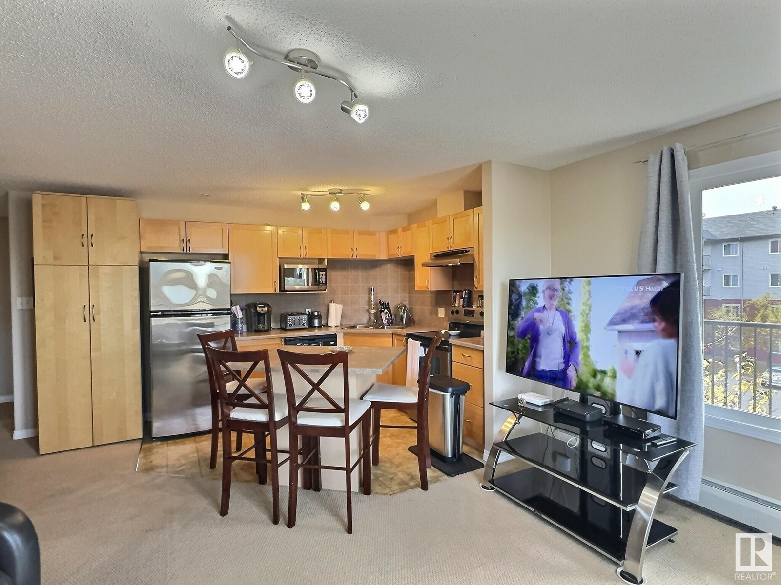 #304 111 EDWARDS DR SW