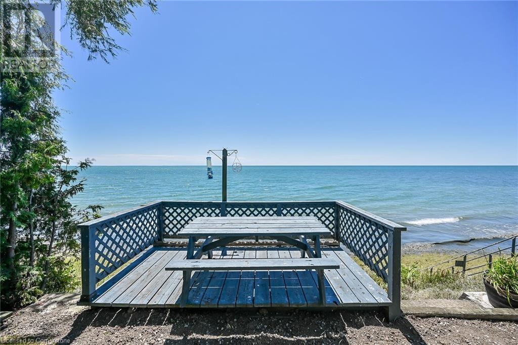 86 LAKESHORE Road