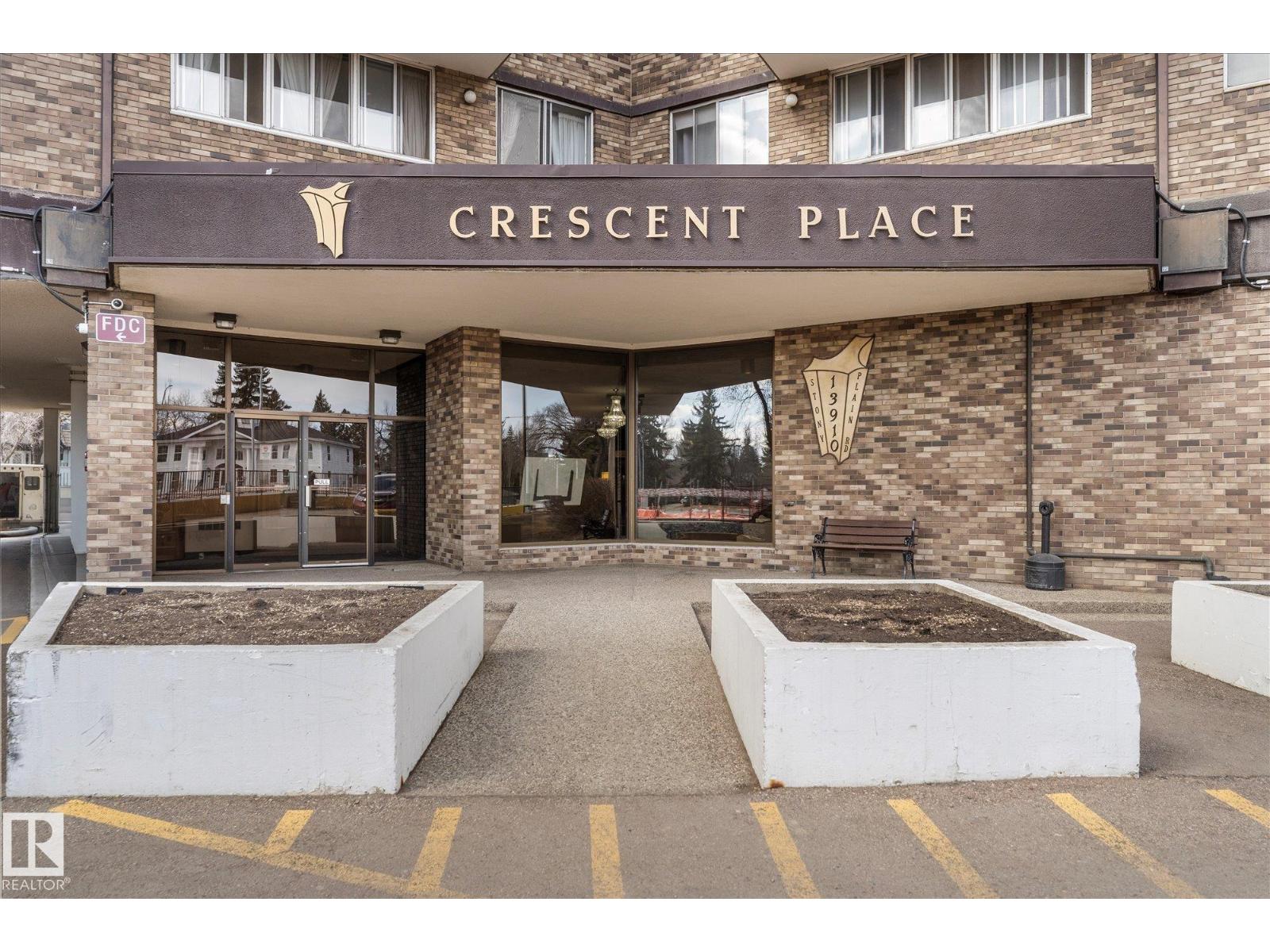 #102 13910 STONY PLAIN RD NW