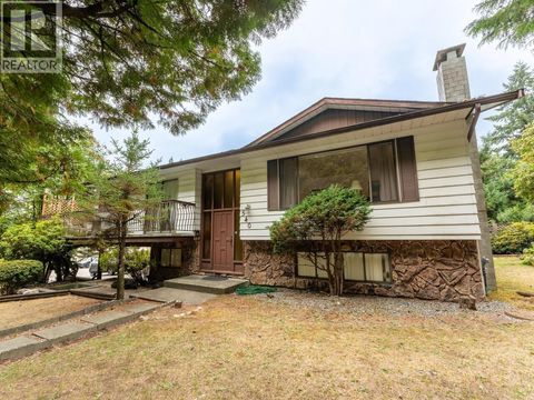 540 SCHOOLHOUSE STREET Coquitlam BC V3J5P1